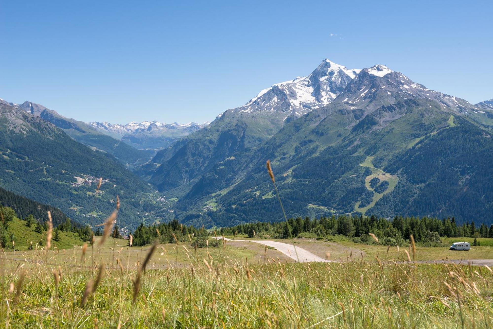 Mgm Hotels & Residences - Hotel Alpen Lodge La Rosiere  Εξωτερικό φωτογραφία